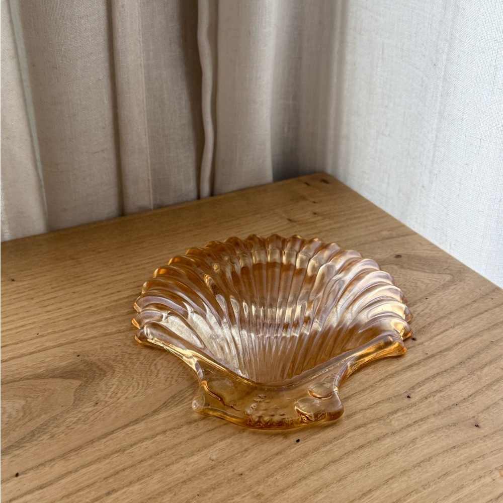 Vintage Amber Depression Glass Shell Dish • Scallop Trinket Dish Coastal Decor - Picture 2 of 6
